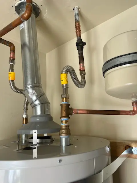 Water heater installation and plumbing repair in Park El Monte